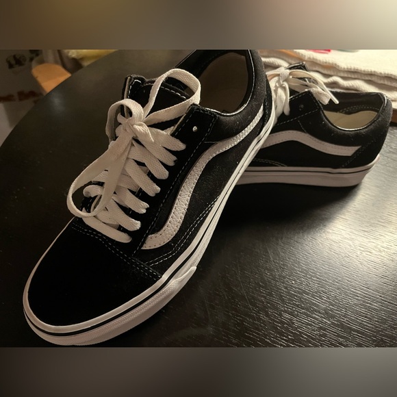 Vans old skool shoe - Picture 5 of 10